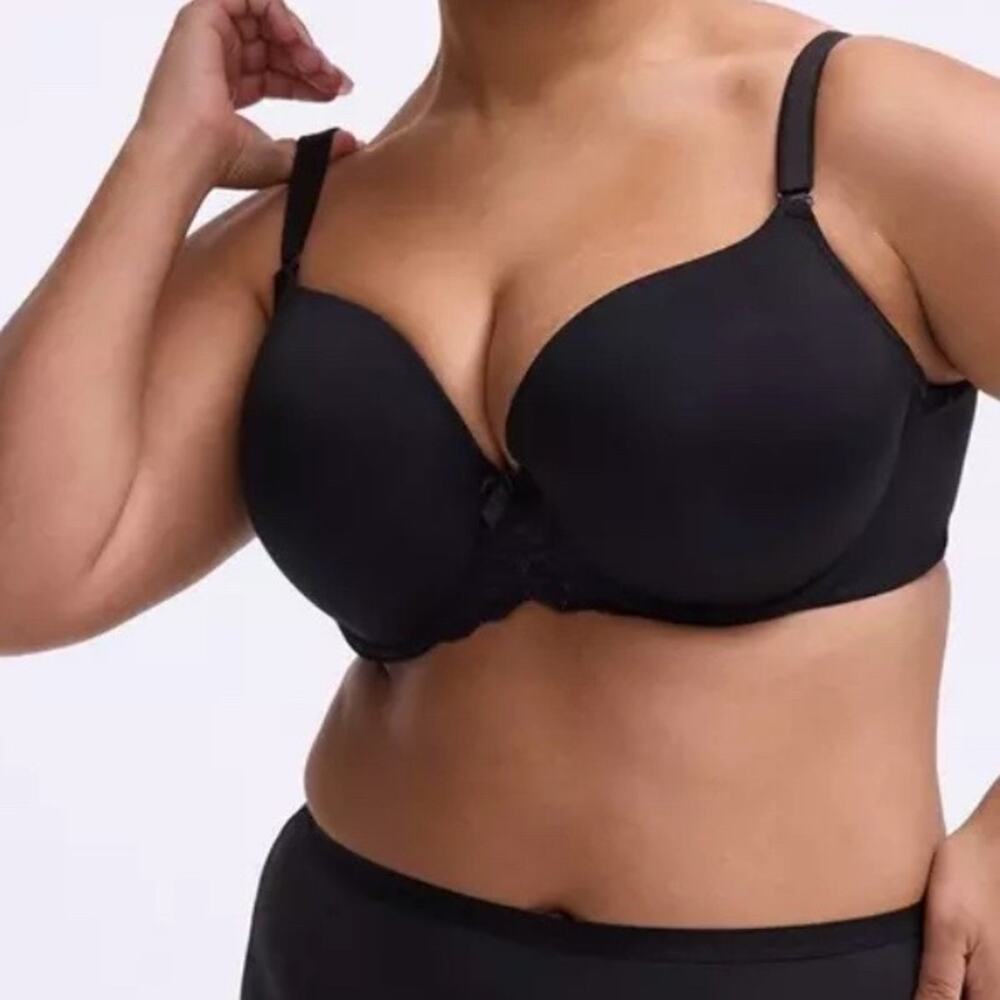 Torrid Perfect Coverage Push Up Smooth Bra Size 42DDD F Black 360 Lace Underwire